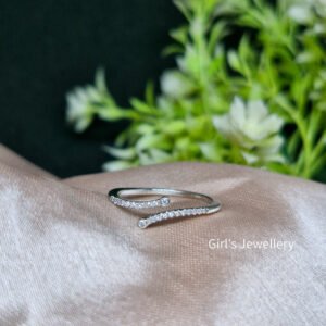 Elegant Zarkan Stone Ring