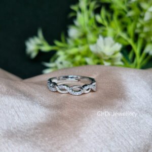 Elegant Zarkan Stone Ring